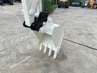 2010-bobcat-331-47782569