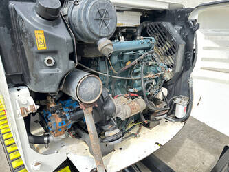 2010-bobcat-331-47782586