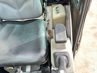 2010-bobcat-331-47782597