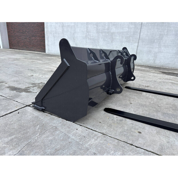 2025 Wolf WL816T-47782829