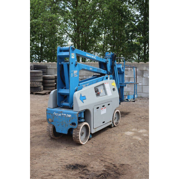 1998 Genie Z-20/8 N-47783748