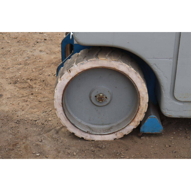 1998 Genie Z-20/8 N-47783757