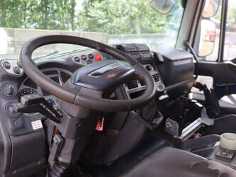 iveco-ml90e18-47783946