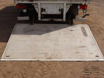 iveco-ml90e18-47783967