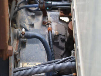 iveco-ml90e18-47783976