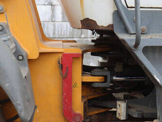 liebherr-l524-1462212-47783991