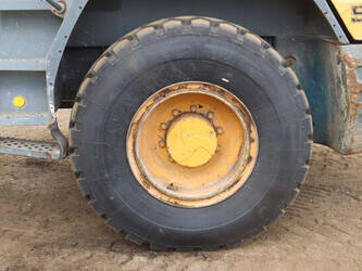 liebherr-l524-1462212-47783993