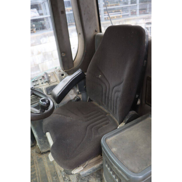 Liebherr L524-47784003