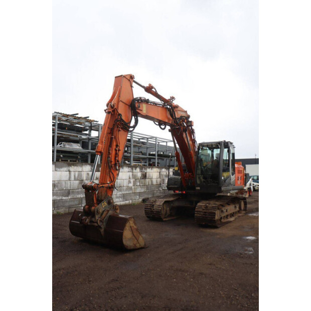 2009 هيتاشى Zaxis ZX160LC-3-47784025