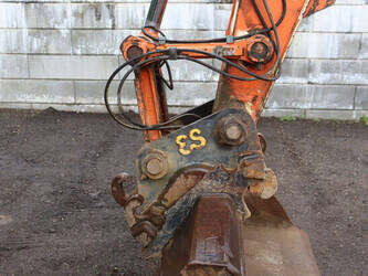 2009-hitachi-zaxis-zx160lc-3-47784031