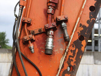 2009-hitachi-zaxis-zx160lc-3-47784033