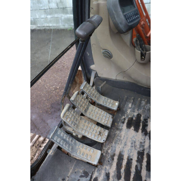 2009 هيتاشى Zaxis ZX160LC-3-47784052