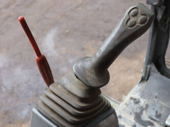 2009-hitachi-zaxis-zx160lc-3-47784058