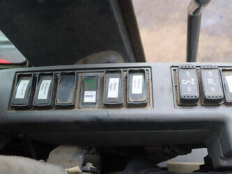 2009-hitachi-zaxis-zx160lc-3-47784059
