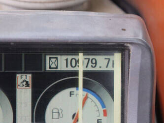 2009-hitachi-zaxis-zx160lc-3-47784061