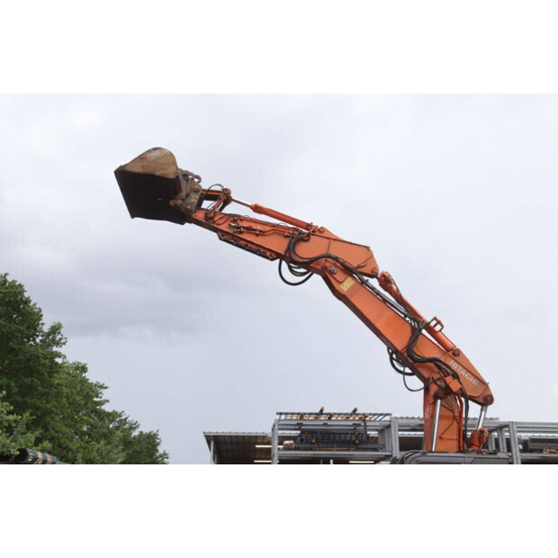 2009 هيتاشى Zaxis ZX160LC-3-47784063