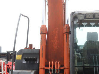 2009-hitachi-zaxis-zx160lc-3-47784064
