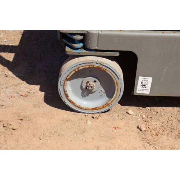 2014 Genie GRC-12-47784960