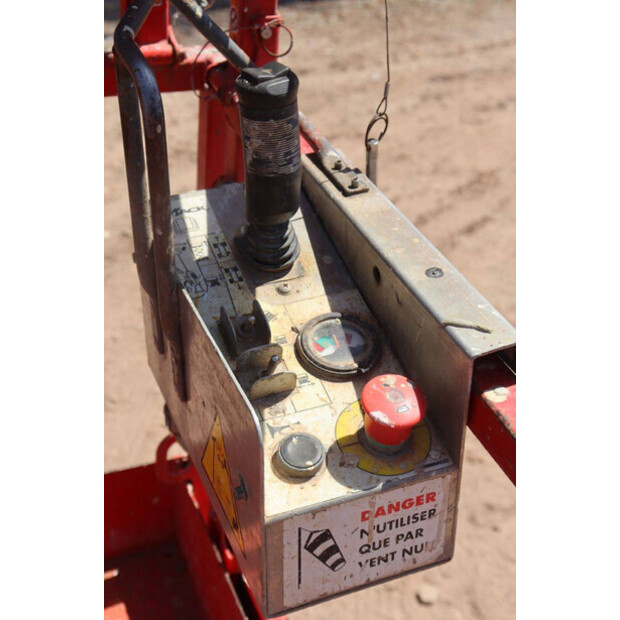 2013 SkyJack SJ III-3220-47785351