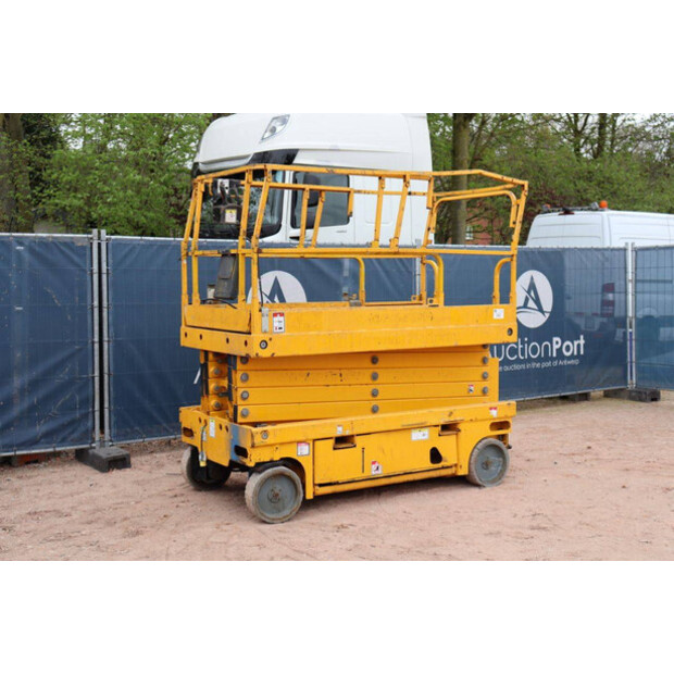 2014 Haulotte COMPACT12-47785423