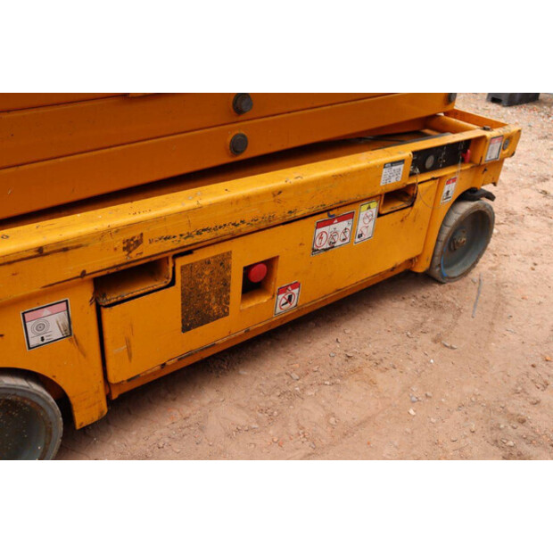 2014 Haulotte COMPACT12-47785431