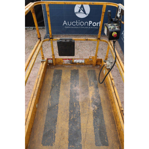 2014 Haulotte COMPACT12-47785436