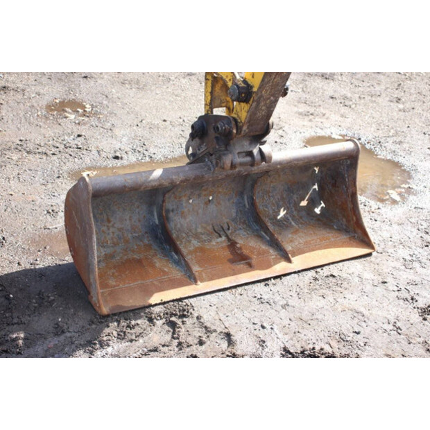 2016 Komatsu PC35MR-3-47786133