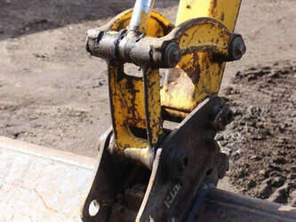 2016-komatsu-pc35mr-3-1462286-47786135