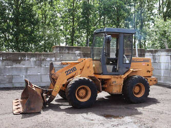Image for WHEEL LOADERS 1995 CASE 221B for Sale in Belgium