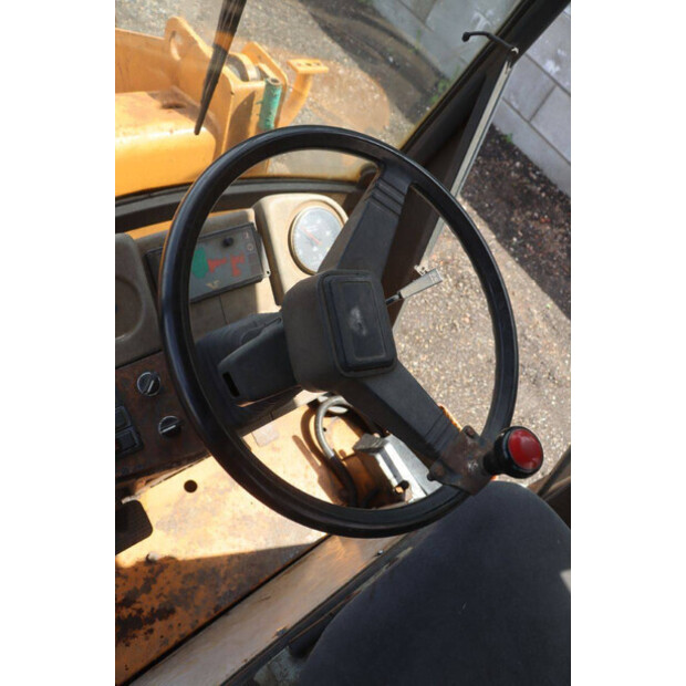 1995 CASE 221B-47786336
