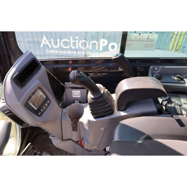 2021 KUBOTA U36-4-47786811