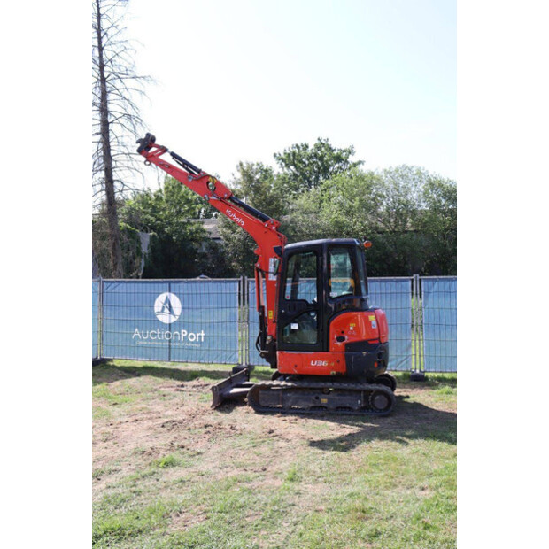 2021 KUBOTA U36-4-47786824