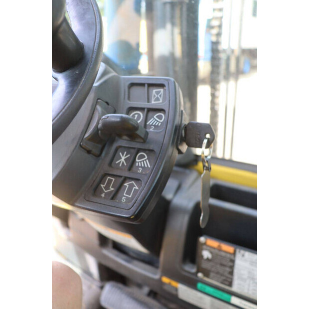 2010 Hyster H5.5FT-47786879