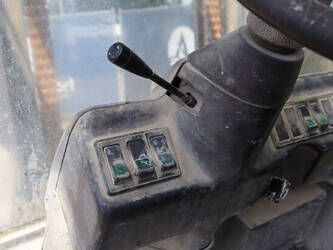 2000-linde-h60d-02-47786908