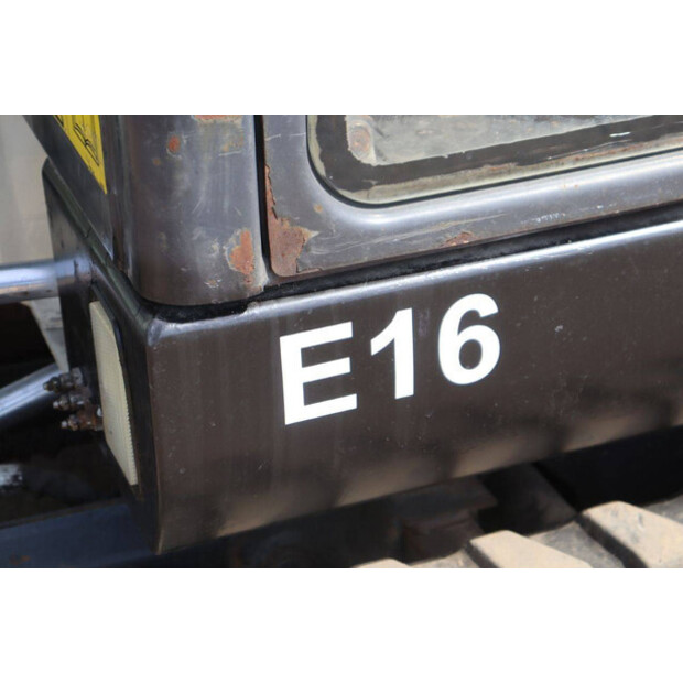 2012 بوبكات E16-47787018