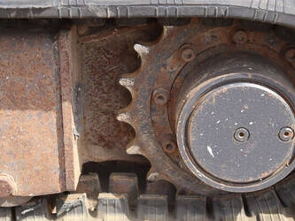 2012-bobcat-e16-1462315-47787021