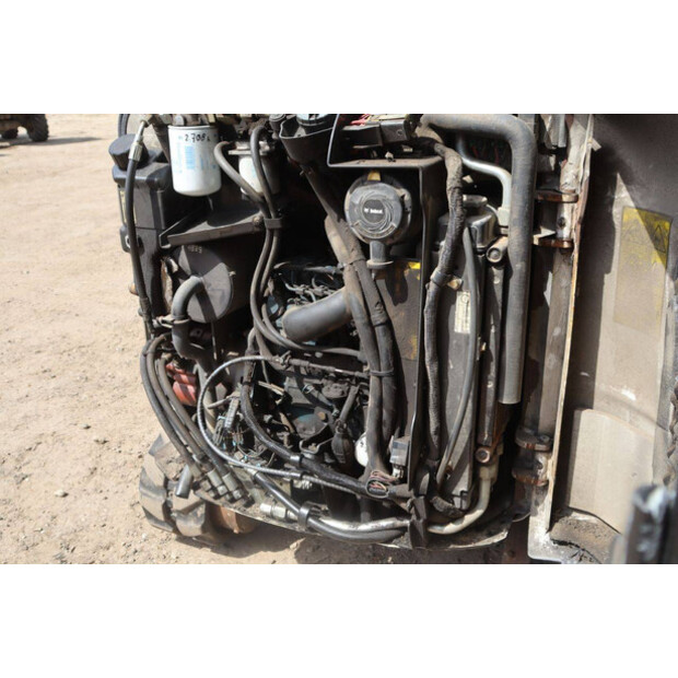 2012 بوبكات E16-47787035