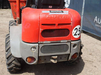 2014-ausa-d150ahg-47787085
