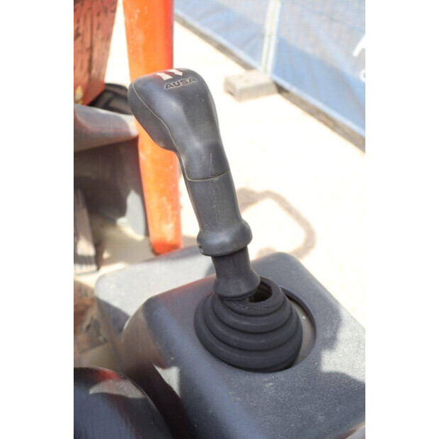2014 Ausa D150AHG-47787096
