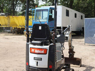 2020-bobcat-e10z-1462320-47787169