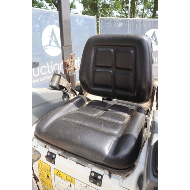 2020 BOBCAT E10Z-47787188