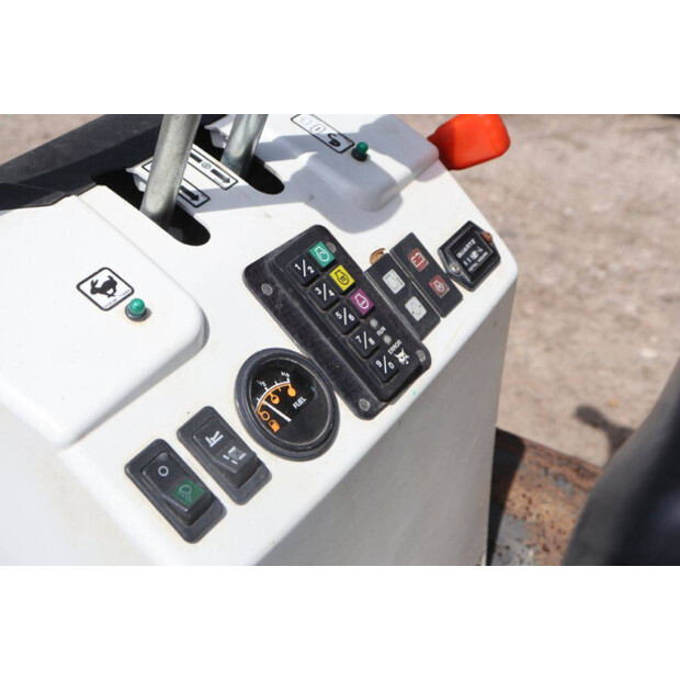 2020 BOBCAT E10Z-47787191