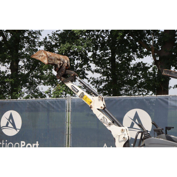 2020 BOBCAT E10Z-47787201