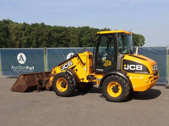 2011-jcb-tm220-1462321-47787205