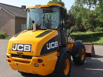 2011-jcb-tm220-1462321-47787208