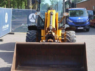 2011-jcb-tm220-1462321-47787210