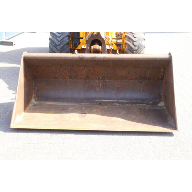 2011 JCB TM220-47787212
