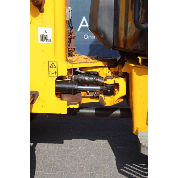 2011 JCB TM220-47787217