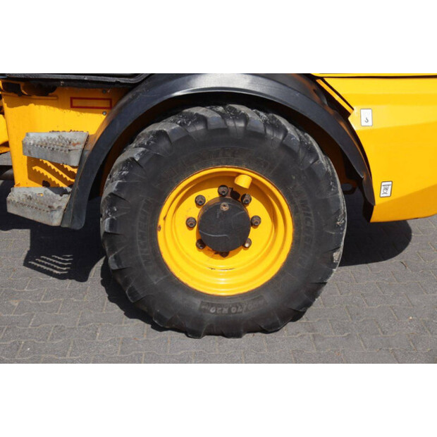 2011 JCB TM220-47787219