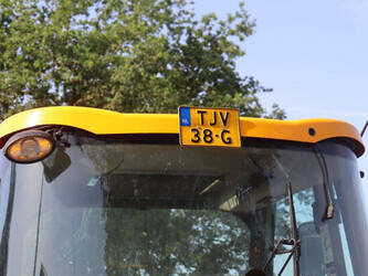2011-jcb-tm220-1462321-47787222